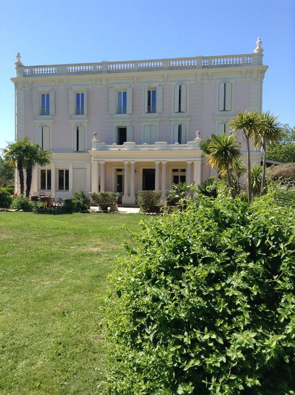 Chateau La Roque Margaux Hotel Servian Kültér fotó